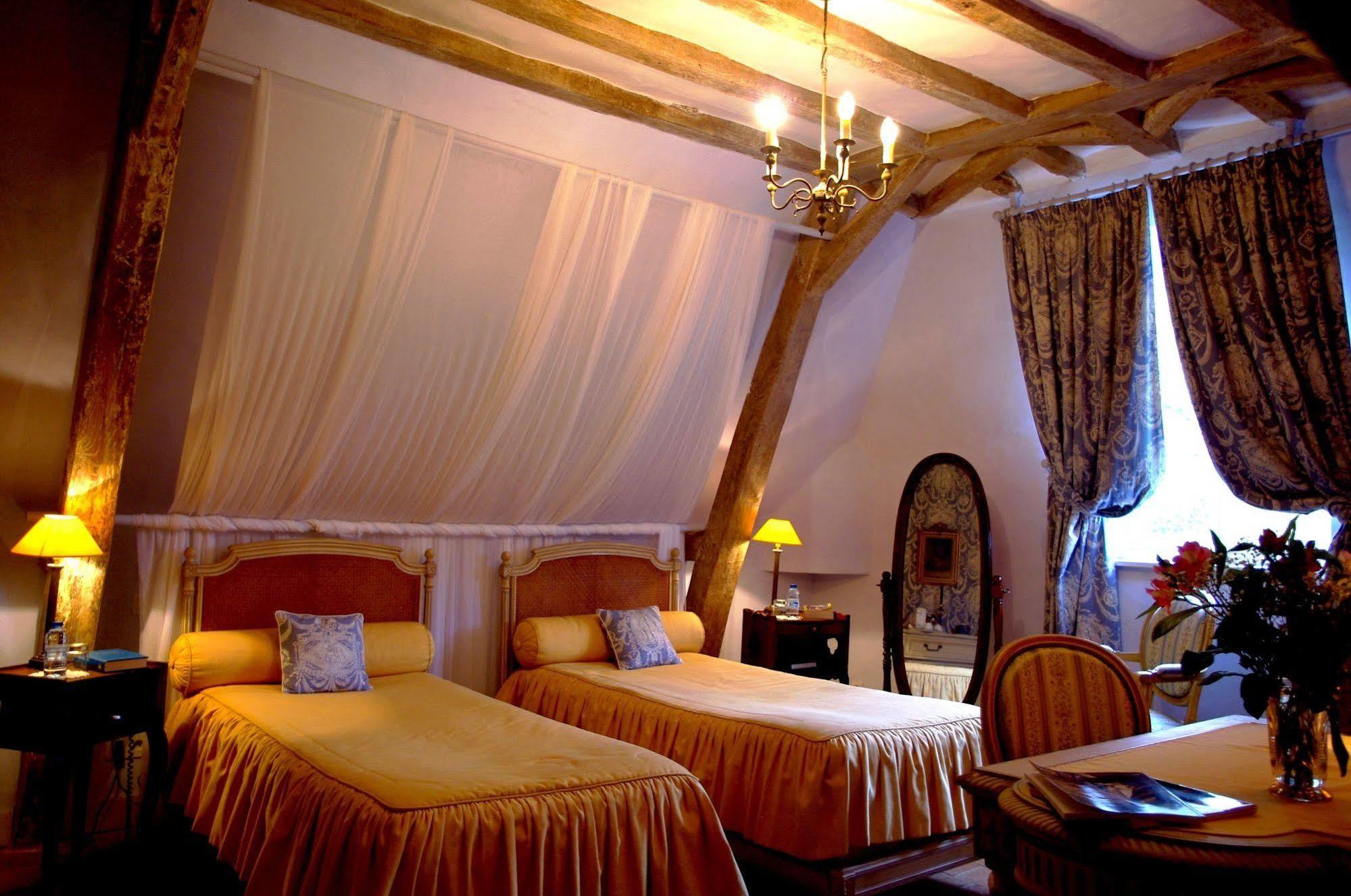 Domaine De Chatenay - Le Mans Сен-Сатюрнен Екстер'єр фото